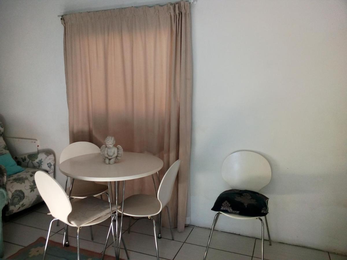 Appartement 36 Df Strauss Street à Kleinmond Extérieur photo